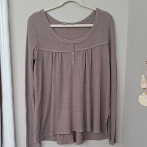 Women's Long Sleeve Top in Taupe